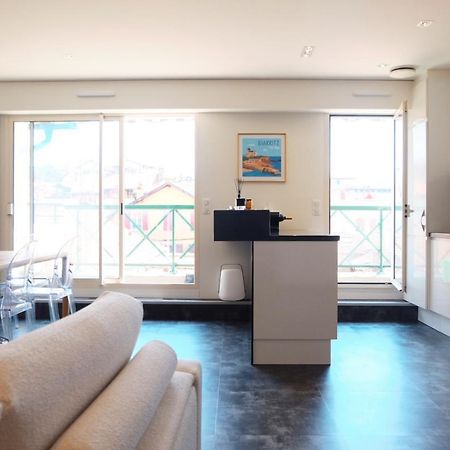 Magnifique Appartement, En Hyper Centre, Avec Terrasse Et Place De Parking Biarritz Exteriör bild