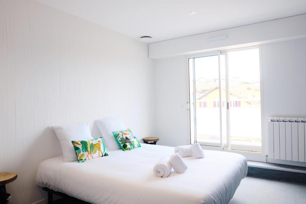 Magnifique Appartement, En Hyper Centre, Avec Terrasse Et Place De Parking Biarritz Exteriör bild