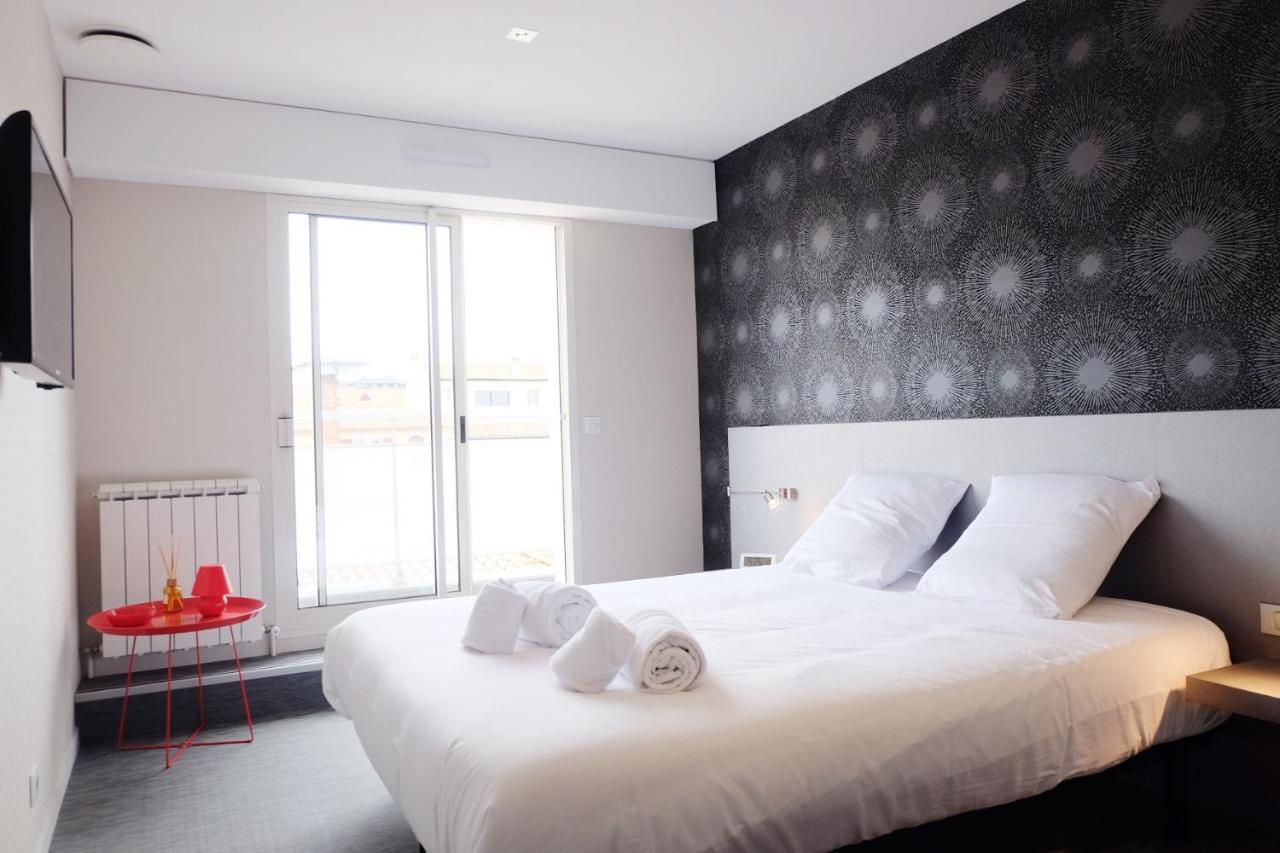 Magnifique Appartement, En Hyper Centre, Avec Terrasse Et Place De Parking Biarritz Exteriör bild